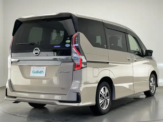 日産 セレナ e－パワー ハイウェイスター V 愛知県 2020(令2)年 5.2万km カシミヤグレージュ 純正１０型ナビ　地デジＴＶ　Ｂｌｕｅｔｏｏｔｈ　ＨＤＭＩケーブル　全方位カメラ　プロパイロット　セーフティパックＢ　パーキングアシスト　ハンズフリー両側パワスラ　衝突軽減　追従クルコン　ＬＥＤ　禁煙車