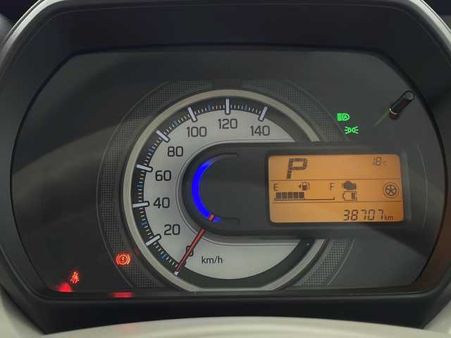 スズキ スペーシア HYBRID X 宮崎県 2018(平30)年 3.9万km シフォンアイボリーM 禁煙車/衝突被害軽減ブレーキ/社外ナビTV/（AVIC-RZ801/CD/DVD/Bluetooth/フルセグTV)/社外バックカメラ/社外ドライブレコーダー/社外シートカバー/社外ETC/純正セキュリティアラーム/純正フロアマット/両側電動スライドドア/レーンディパーチャーアラート/クリアランスソナー/エネチャージ/シートヒーター/オートエアコン/ウインカードアミラー/スマートキー/プッシュエンジンスタート/新車時保証書/取扱い説明書