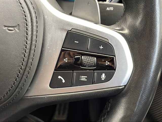 ＢＭＷ ３２０ｉ Mスポーツ 栃木県 2019(平31)年 4.2万km アルピンホワイトⅢ 純正ナビ/(Bluetooth・AppleCarPlay・USB)/バックカメラ/本革シート/インテリジェントセーフティ/・衝突軽減システム/・レーンキープアシストシステム/・ヘッドアップディスプレイ/・アダプティブクルーズコントロール/ETC/電動リアゲート/前席パワーシート/前席シートヒーター/禁煙車/パドルシフト/LEDヘッドライト/オートライト/ワイヤレス充電/アイドリングストップ/電動パーキング/オートホールド/純正アルミホイール/純正フロアマット