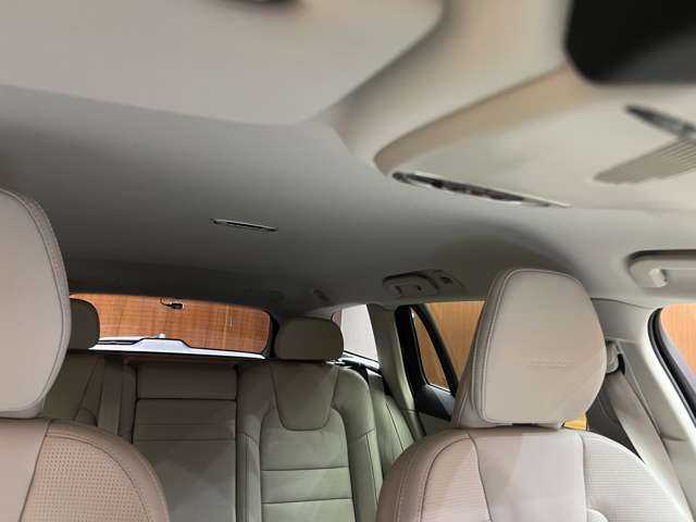 ボルボ Ｖ６０ T5 インスクリプション 千葉県 2019(令1)年 5万km デニムブルーメタリック 純正ナビ　/３６０°カメラ　/ＡＣＣ　/レザーシート　/シートヒーター　/ベンチレーター　/パワーシート　/ＬＥＤヘッドライト　/ハイビームアシスト　/電動リアゲート　/パーキングアシスト　/自動駐車　/ＨＵＤ