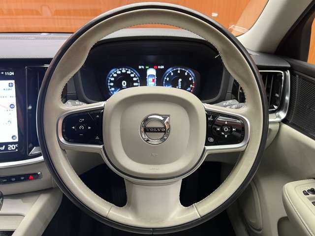 ボルボ Ｖ６０ T5 インスクリプション 千葉県 2019(令1)年 5万km デニムブルーメタリック 純正ナビ　/３６０°カメラ　/ＡＣＣ　/レザーシート　/シートヒーター　/ベンチレーター　/パワーシート　/ＬＥＤヘッドライト　/ハイビームアシスト　/電動リアゲート　/パーキングアシスト　/自動駐車　/ＨＵＤ