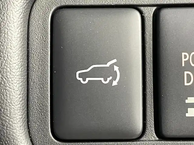 三菱 デリカＤ：５ シャモニー 埼玉県 2024(令6)年 1万km パールⅡ 4WD/7人乗り/ディーゼルターボ車/ワンオーナー/フリップダウンモニター/オートステップ/e-アシスト/・衝突被害軽減ブレーキシステム/・車線逸脱警報システム/・レーダークルーズコントロールシステム/・オートマチックハイビーム/・誤発進抑制機能（前進時）/・後側方車両検知警報システム/・後退時車両検知警報システム/ワンタッチ開閉両側パワースライドドア/パワーバックドア/パドルシフト/ハーフレザーシート/プッシュスタート/LEDヘッドランプ/LEDフォグランプ/保証書/取扱説明書/スペアキー