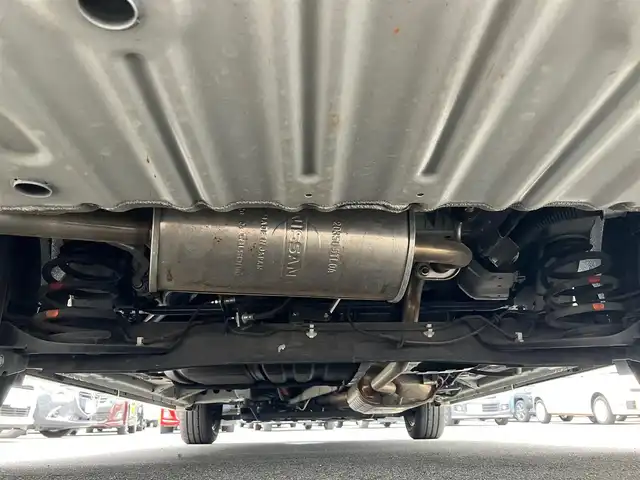 日産 セレナ e－パワー ハイウェイスター V 静岡県 2020(令2)年 4.1万km ブリリアントホワイトパール エンジンスタートボタン/取扱説明書/パワーステアリング/パワーウィンドウ/パーキングアシスト/アイドリングストップ/スマートキー（スペアキー1本）/WAC/クルーズコントロール（追従走行：有）/後席用モニター/ビルトイン ETC/全方位カメラ/USB入力端子/純正10インチナビ（フルセグTV）/純正前方ドライブレコーダー/3列シート/ウォークスルー/両側パワースライドドア/ ABS/横滑り防止装置/レーンキープアシスト/前後コーナーセンサー/W+サイドエアバック/オートライト/ LEDヘッドライト/衝突軽減システム/プロパイロット