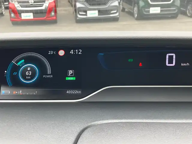 日産 セレナ e－パワー ハイウェイスター V 静岡県 2020(令2)年 4.1万km ブリリアントホワイトパール エンジンスタートボタン/取扱説明書/パワーステアリング/パワーウィンドウ/パーキングアシスト/アイドリングストップ/スマートキー（スペアキー1本）/WAC/クルーズコントロール（追従走行：有）/後席用モニター/ビルトイン ETC/全方位カメラ/USB入力端子/純正10インチナビ（フルセグTV）/純正前方ドライブレコーダー/3列シート/ウォークスルー/両側パワースライドドア/ ABS/横滑り防止装置/レーンキープアシスト/前後コーナーセンサー/W+サイドエアバック/オートライト/ LEDヘッドライト/衝突軽減システム/プロパイロット