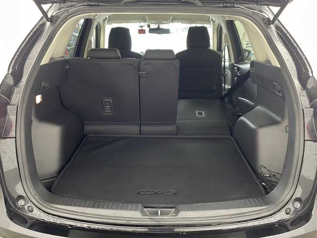 マツダ ＣＸ－５ XD 兵庫県 2013(平25)年 7.9万km ジェットブラックマイカ ・社外HDDナビ（C9P9）/　Bluetoothオーディオ/　CD/DVD再生/　ipod/AUX接続/　SDミュージックサーバー/・バックカメラ/・サイドカメラ/・ETC/・前後ドライブレコーダー/・純正フロアマット/・純正17インチアルミホイール/・ABS/・横滑り防止機能/・アダプティブ・フロントライティング・システム（AFS）/・盗難防止装置/・オートライト/・HIDヘッドライト/・W＋サイドエアバック/・カーテンエアバック/・スマートキー/・MTモード付AT/・アイドリングストップ/・AACエアコン