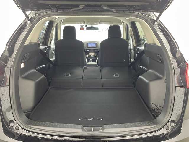 マツダ ＣＸ－５ XD 兵庫県 2013(平25)年 7.9万km ジェットブラックマイカ ・社外HDDナビ（C9P9）/　Bluetoothオーディオ/　CD/DVD再生/　ipod/AUX接続/　SDミュージックサーバー/・バックカメラ/・サイドカメラ/・ETC/・前後ドライブレコーダー/・純正フロアマット/・純正17インチアルミホイール/・ABS/・横滑り防止機能/・アダプティブ・フロントライティング・システム（AFS）/・盗難防止装置/・オートライト/・HIDヘッドライト/・W＋サイドエアバック/・カーテンエアバック/・スマートキー/・MTモード付AT/・アイドリングストップ/・AACエアコン