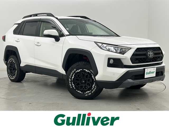 トヨタ ＲＡＶ４ アドベンチャー オフロードPKG 宮城県 2021(令3)年 6万km スーパーホワイトⅡ Toyota Safety Sense/・プリクラッシュセーフティ/・レーントレーシングアシスト/・オートマチックハイビーム/・レーダークルーズコントロール/純正9インチＤＡナビ/・BT.USB.Miracast/デジタルインナーミラー/寒冷地仕様/レザーシート/Ｄ席パワーシート/ビルトインＥＴＣ/ワイヤレス充電器/ルーフレール/LEDヘッドライト/LEDフォグライト/プッシュスタート/スマートキー×2/アイドリングストップ/社外16インチAW/純正フロアマット/ラゲッジマット/横滑り防止