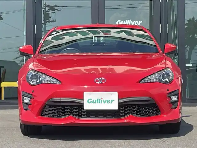 トヨタ ８６ GT リミテッド 愛媛県 2018(平30)年 2万km ピュアレッド 純正7型ナビ　/AM/FM/BT/フルセグTV/バックカメラ　/クルーズコントロール　/ドライブレコーダー　/D/N席シートヒーター　/ETC2.0　/前後コーナーセンサー　/シガーソケット/パドルシフト　/ステアリングリモコン　/電格ミラー　/ドアバイザー/リアスポイラー/現状サマー(純正AW)(215/45/R17)