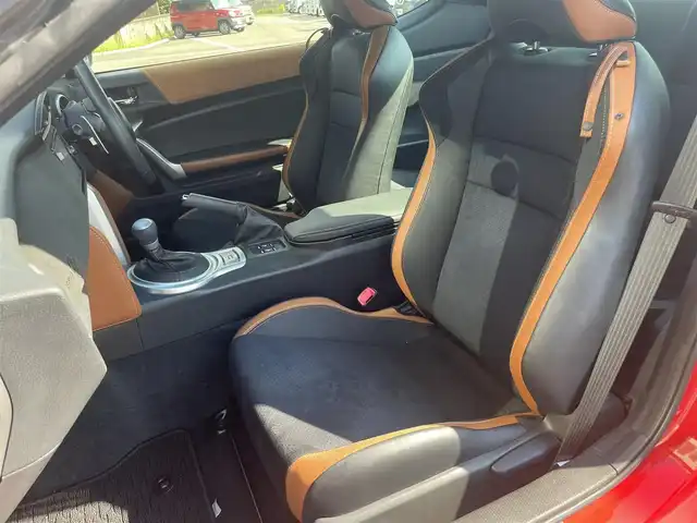 トヨタ ８６ GT リミテッド 愛媛県 2018(平30)年 2万km ピュアレッド 純正7型ナビ　/AM/FM/BT/フルセグTV/バックカメラ　/クルーズコントロール　/ドライブレコーダー　/D/N席シートヒーター　/ETC2.0　/前後コーナーセンサー　/シガーソケット/パドルシフト　/ステアリングリモコン　/電格ミラー　/ドアバイザー/リアスポイラー/現状サマー(純正AW)(215/45/R17)