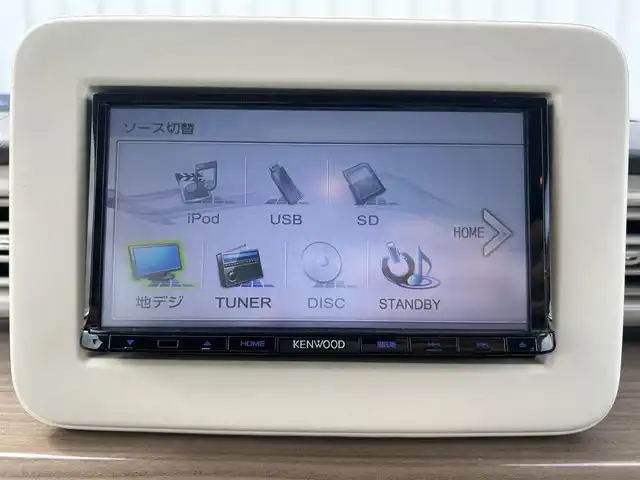 スズキ ラパン X 富山県 2015(平27)年 4.8万km フォーンベージュM 社外ナビ/フルセグTV 走行中視聴可能/USB/禁煙車/純正14インチAW/プッシュスタート/スマートキー/スペアキー１本/HIDヘッドライト/純正フロアマット/ウィンカーミラー/横滑り防止装置/盗難防止装置/衝突被害軽減システム