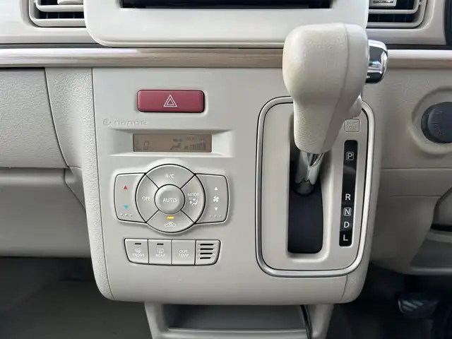 スズキ ラパン X 富山県 2015(平27)年 4.8万km フォーンベージュM 社外ナビ/フルセグTV 走行中視聴可能/USB/禁煙車/純正14インチAW/プッシュスタート/スマートキー/スペアキー１本/HIDヘッドライト/純正フロアマット/ウィンカーミラー/横滑り防止装置/盗難防止装置/衝突被害軽減システム