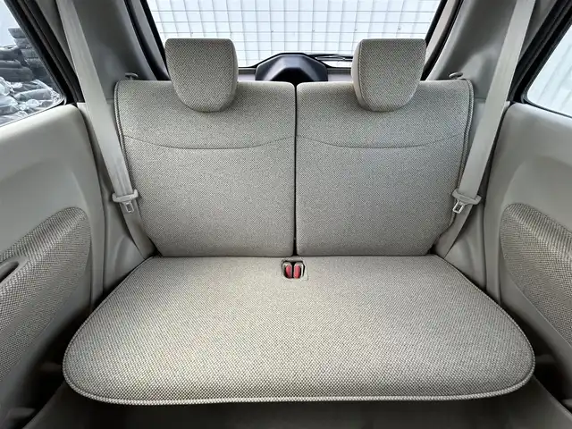 スズキ ラパン X 富山県 2015(平27)年 4.8万km フォーンベージュM 社外ナビ/フルセグTV 走行中視聴可能/USB/禁煙車/純正14インチAW/プッシュスタート/スマートキー/スペアキー１本/HIDヘッドライト/純正フロアマット/ウィンカーミラー/横滑り防止装置/盗難防止装置/衝突被害軽減システム