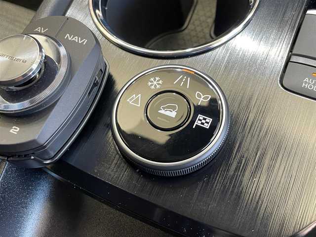 日産 エクストレイル S e－4ORCE 岐阜県 2023(令5)年 1.4万km ダイヤモンドブラック ４WD/e-4ORCE/エマージェンシーブレーキ/クルーズコントロール/車線逸脱警報/踏み間違い衝突防止支援/標識表示機能/オートブレーキホールド/前後ソナー/ハイビームアシスト/ヒルディセントコントロール/シートヒーター（１列目、２列目左右）/ステアリングヒーター/Pioneerナビ/バックカメラ/ETC/ドライブレコーダー/LEDヘッドライト/フォグランプ/純正18インチアルミホイール