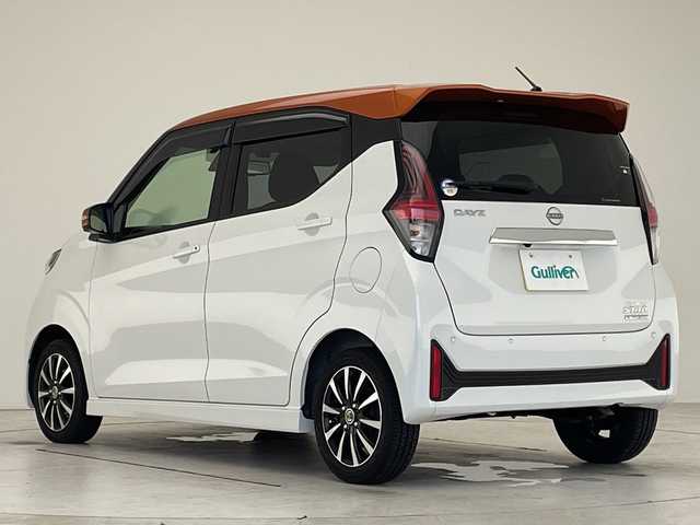 日産 デイズ HWS X プロパイロットED 愛知県 2023(令5)年 0.5万km 白 プロパイロット/純正9型ナビ/全方位カメラ/クルーズコントロール/コーナーセンサー/純正アルミホイール/ETC2.0/LEDヘッドライト/レーンキープアシスト/オートマチックハイビーム/ドライブレコーダー/衝突軽減システム/フルセグ/Bluetooth/ステアリングスイッチ/スマートキー/プッシュスタート