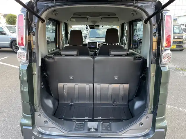 スズキ スペーシア ギア HYBRID XZターボ 東京都 2020(令2)年 3.8万km クールカーキパールメタリック/ガンメタリック2トーン 純正８型ＳＤナビ＆フルセグ　/・BluetoothAudio/USB/・CD/SD/DVD/AM/FM/両側パワースライドドア　/純正ＬＥＤヘッドライト　/前席シートヒーター/セーフティサポート　/（予防安全技術）/・アダプティブクルーズコントロール　/・ハイビームアシスト /・リアパーキングソナー /・車線逸脱警報機能/・先行車発進お知らせ機能/・ふらつき警報/・後退時ブレーキサポート/前後ドライブレコーダー/社外ETC /プッシュエンジンスタート/純正フロアゴムマット/Wエアバック＆ABS