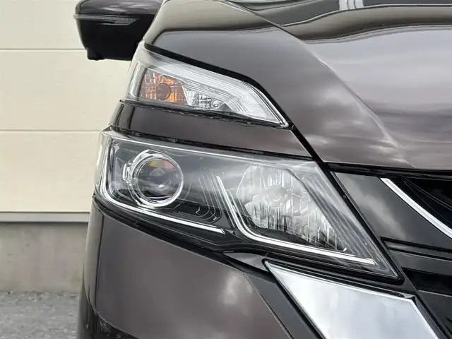 日産 セレナ ハイウェイスターVセレクションⅡ 茨城県 2018(平30)年 5.2万km インペリアルアンバーP 純正9インチワイドナビ/フルセグテレビ/プロパイロット/デジタルインナーミラー/前方ドライブレコーダー/ETC/アラウンドビューモニター/後席モニター/前後コーナーセンサー/両側パワースライドドア/レーンキープアシスト/W(後席)エアコン/純正アルミホイール/オートライト/純正フロアマット