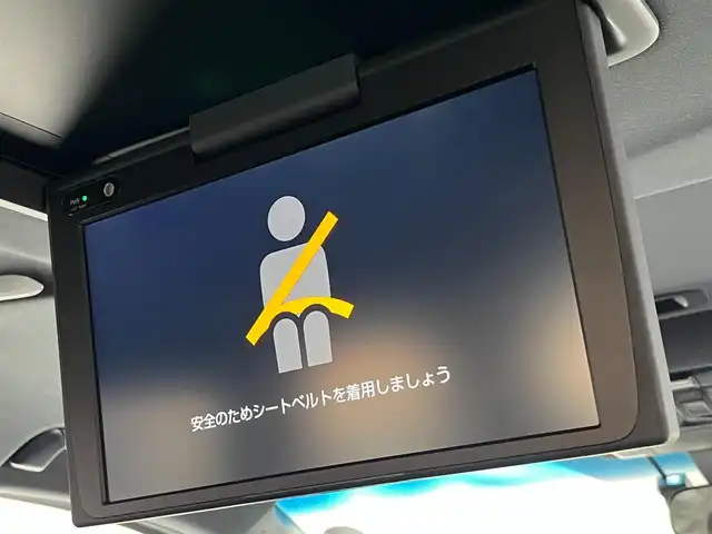 トヨタ アルファード S タイプゴールド 大阪府 2020(令2)年 6.9万km ホワイトパールクリスタルシャイン トヨタセーフティーセンス/　・プリクラッシュセーフティ/　・レーントレーシングアシスト/　・レーダークルーズコントロール/　・先行車発進お知らせ機能/　・ロードサインアシスト/　・オートマチックハイビーム/純正ナビ/　（Bluetooth/CD/DVD）/バックカメラ/両側パワースライドドア/LEDヘッドライト/フォグランプ/ハーフレザーシート/純正18インチアルミホイール/コーナーセンサー/スマートキー/ETC2.0