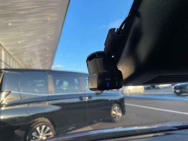 日産 ノート X 愛知県 2023(令5)年 0.9万km ピンク 純正9型ディスプレイオーディオナビ/全方位カメラ/コーナーセンサー/バックカメラ/コーナーセンサー/ETC2.0/LEDヘッドライト/インテリジェントミラー/オートマチックハイビーム/ドライブレコーダー/オートマチックハイビーム/衝突軽減システム/フルセグ/Bluetooth/ステアリングスイッチ/スマートキー/プッシュスタート