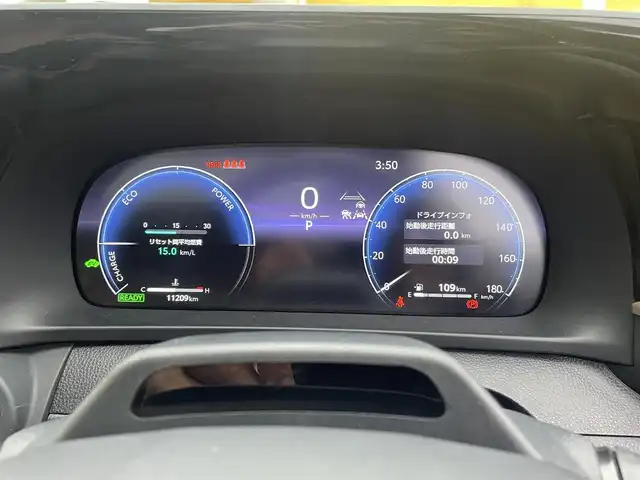 トヨタ クラウン スポーツ Z 和歌山県 2024(令6)年 1.2万km プレシャスホワイトパール ワンオーナー/パノラミックルーフ/純正メーカーナビ・フルセグTV・USB・Miracast/パノラミックビューモニター/PCS/RCTA/BSM/PKSB/レーダークルーズコントロール/デジタルインナーミラー/パワーバックドア/LEDヘッドライト/前席パワーシート・シートヒーター・エアシート/おくだけ充電/ステアリングヒーター/ヘッドライトウォッシャー