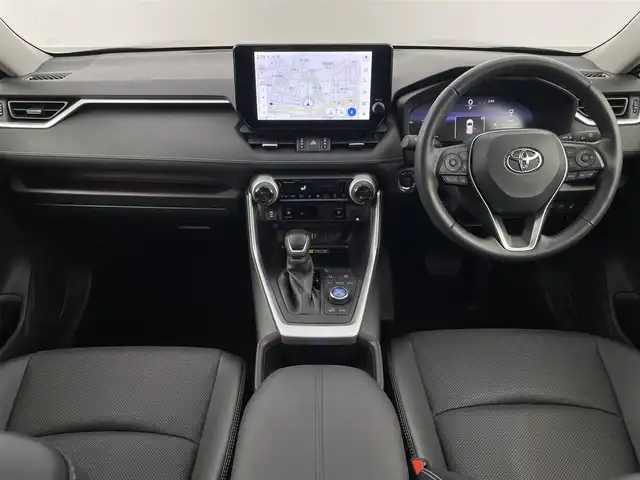 トヨタ ＲＡＶ４ G Zパッケージ 福岡県 2024(令6)年 0.9万km アティチュードブラックマイカ ワンオーナー　/純正１０．５型DAナビ／フルセグTV　/全方位カメラ　/ワイヤレス充電　/デジタルインナーミラー　/ビルトインETC2.0　/前後ドラレコ　/トヨタセーフティセンス　/レーダークルーズコントロール　/コーナーセンサー　/衝突軽減ブレーキ　/レーンキープ　/アクセル踏み間違い防止　/ブラインドスポットモニター　/ヒルディセントコントロール　/シートベンチレーション／ヒーター　/ステアリングヒーター　/シートメモリー付きパワーシート　/パワーバックドア　/純正１９インチアルミホイール　/LEDヘッドライト　/ルーフレール　