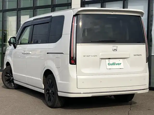 ホンダ ステップワゴン スパーダ 道南・函館 2024(令6)年 2.3万km プラチナホワイトパール /純正ナビ//フルセグTV//寒冷地仕様//全周囲カメラ//シートヒーター//パワーバックドア//オットマン//両側パワースライドドア//衝突被害軽減ブレーキ//レーダクルーズコントロール//レーンキープアシスト//ＥＴＣ