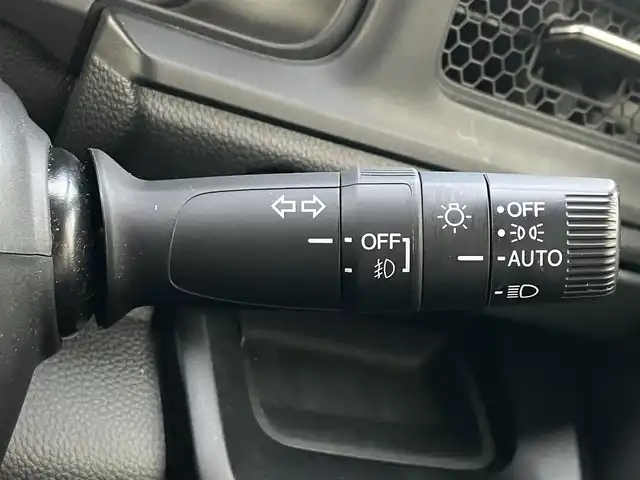 ホンダ ステップワゴン スパーダ 道南・函館 2024(令6)年 2.3万km プラチナホワイトパール /純正ナビ//フルセグTV//寒冷地仕様//全周囲カメラ//シートヒーター//パワーバックドア//オットマン//両側パワースライドドア//衝突被害軽減ブレーキ//レーダクルーズコントロール//レーンキープアシスト//ＥＴＣ