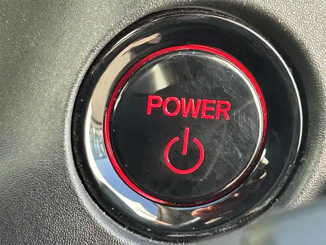 ホンダ ヴェゼル ハイブリッド e:HEV Z 熊本県 2021(令3)年 5万km クリスタルブラックパール 純正メモリナビ/AM/FM/BT/Applecarplay/AndroidAuto/フルセグTV/ビルトインETC2，0/バックカメラ（全周囲）/ドライブレコーダー（前後）/ABS/横滑り防止装置/路外逸脱抑制機能/ブラインドスポットインフォメーション/コーナーセンサー/踏み間違い衝突軽減システム/衝突軽減ブレーキ/ダウンヒルアシストコントロール/電動リアゲート/置くだけ充電/電子パーキング/ブレーキホールド/ハーフレザーシート/シートヒーター（D/N)/純正革巻きステアリング/ステアリングスイッチ/ステアリングパドル/電動格納ミラー/ウィンカーミラー/LEDヘッドライト/オートライト/オートマチックハイビーム/フォグランプ/トノカバー/ドアバイザー/純正フロアマット