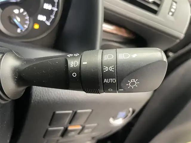 トヨタ アルファード X 鹿児島県 2020(令2)年 4.4万km ブラック バックカメラ/純正ディスプレイオーディオ/　・Bluetooth接続/トヨタセーフティセンス/　・インテリジェントクリアランスソナー/　・レーントレーシングアシスト/　・先行車発進告知/　・ロードサインアシスト/　・オートマチックハイビーム/　・バックガイドモニター/レーダークルーズコントロール/ブラインドスポットモニター/ルームミラー型ドライブレコーダー/LEDヘッドランプ/LEDフォグランプ/ブレーキホールド/ETC