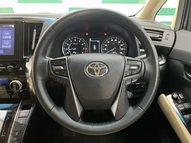 トヨタ アルファード X 鹿児島県 2020(令2)年 4.4万km ブラック バックカメラ/純正ディスプレイオーディオ/　・Bluetooth接続/トヨタセーフティセンス/　・インテリジェントクリアランスソナー/　・レーントレーシングアシスト/　・先行車発進告知/　・ロードサインアシスト/　・オートマチックハイビーム/　・バックガイドモニター/レーダークルーズコントロール/ブラインドスポットモニター/ルームミラー型ドライブレコーダー/LEDヘッドランプ/LEDフォグランプ/ブレーキホールド/ETC