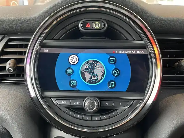 ＭＩＮＩ ミニ クーパー D 鹿児島県 2019(平31)年 4.2万km ペッパー・ホワイト ワンオーナー/純正HDDナビ/Ｂｌｕｅｔｏｏｔｈ/バックカメラ/アンビエントライト/コンフォートアクセス/インテリジェントセーフティー/純正１５インチアルミホイール/ドラレコ/ＬＥＤ/ＥＴＣ
