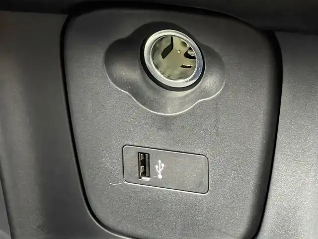 ＭＩＮＩ ミニ クーパー D 鹿児島県 2019(平31)年 4.2万km ペッパー・ホワイト ワンオーナー/純正HDDナビ/Ｂｌｕｅｔｏｏｔｈ/バックカメラ/アンビエントライト/コンフォートアクセス/インテリジェントセーフティー/純正１５インチアルミホイール/ドラレコ/ＬＥＤ/ＥＴＣ