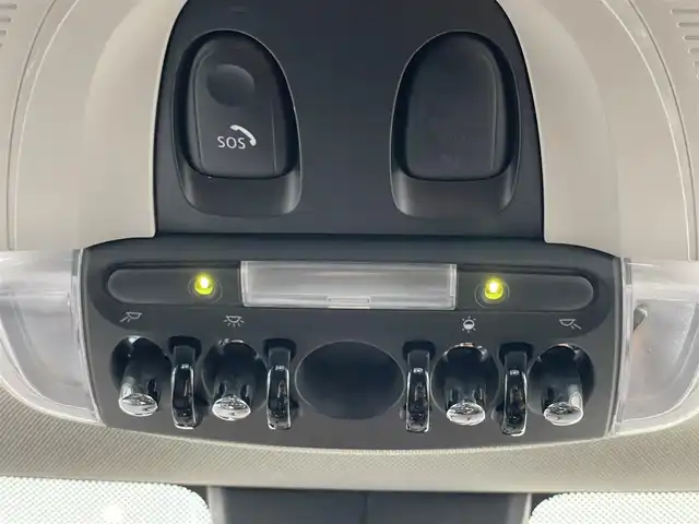 ＭＩＮＩ ミニ クーパー D 鹿児島県 2019(平31)年 4.2万km ペッパー・ホワイト ワンオーナー/純正HDDナビ/Ｂｌｕｅｔｏｏｔｈ/バックカメラ/アンビエントライト/コンフォートアクセス/インテリジェントセーフティー/純正１５インチアルミホイール/ドラレコ/ＬＥＤ/ＥＴＣ