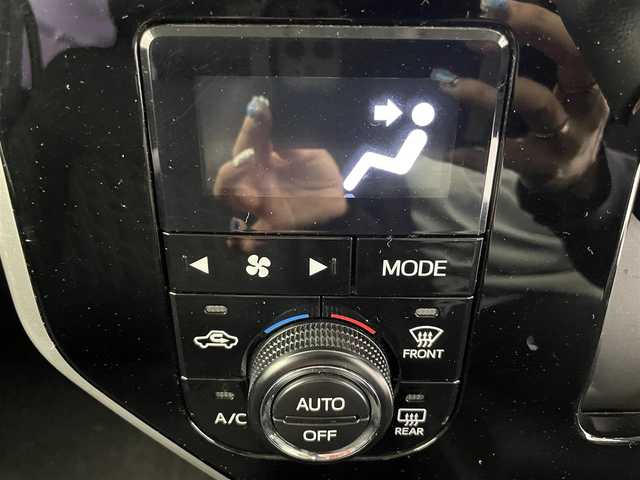 トヨタ ルーミー カスタムG 富山県 2018(平30)年 4.7万km プラムブラウンパールクリスタルシャイン 社外ナビ（AM/FM/CD/DVD/BT）/フルセグTV/バックカメラ/両側パワースライドドア/前後ドライブレコーダー/LEDヘッドライト/フォグランプ/プッシュスタート/スマートキー/スペアキー/横滑り防止装置/アイドリングストップ/保証書/取扱説明書