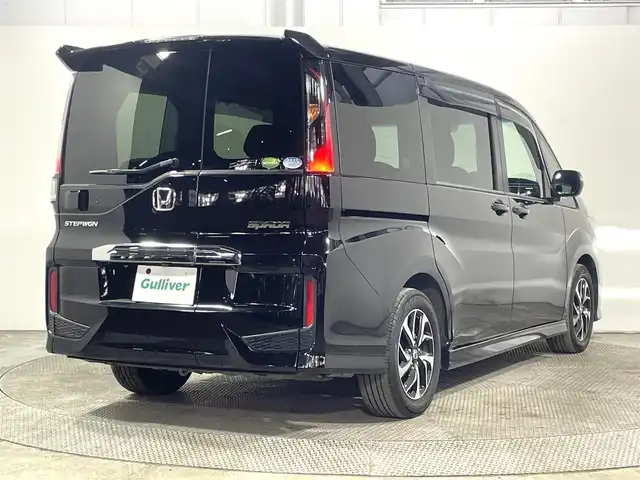 ホンダ ステップワゴン スパーダ ホンダセンシング 大阪府 2018(平30)年 4.6万km プレミアムスパークルブラックパール 純正ナビ(フルセグ/DVD再生/Bluetooth) 後席モニター 衝突軽減 360カメラ ETC レーダークルコン 両側パワースライドドア パドルシフト レーンアシスト オートライト HDMI