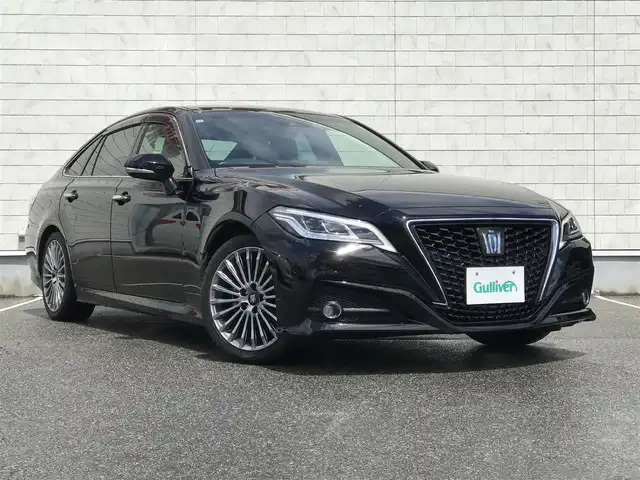 トヨタ クラウン ハイブリッド G 富山県 2021(令3)年 8.5万km ブラック 後期専用クローム18AW/純正ナビ/フルセグTV/バックカメラ/プリクラッシュセーフティ/レーンキープアシスト/クリアランスソナー/ブラインドスポットモニター/レーダークルーズコントロール/レザーシート/パワーシート/シートヒーター/エアシート/三眼LEDヘッドライト/オートライト/革巻きステアリング/ステアリングスイッチ/プッシュスタート/スマートキー/カードキー/スペアキー1本/ETC2.0