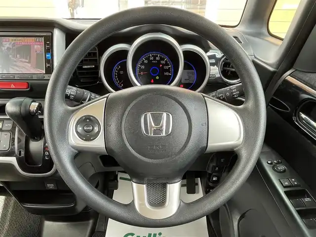 ホンダ Ｎ ＢＯＸ カスタム G Lパッケージ 宮崎県 2015(平27)年 3万km プレミアムホワイトパールⅡ 純正SDナビ/→AM/FM/CD/DVD/Bluetooth/TV/バックカメラ/ビルトインETC/前方ドライブレコーダー/両側パワースライドドア/プッシュスタート/スマートキー/HIDヘッドライト/ステアリングスイッチ/オートライト/サンシェード