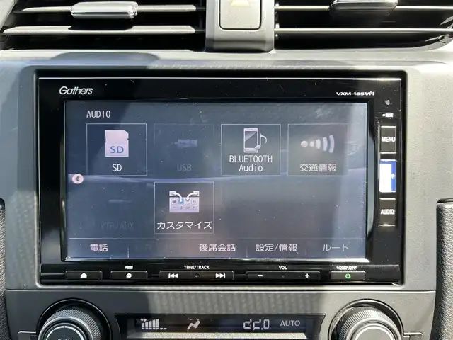 ホンダ シビック ハッチバック 滋賀県 2017(平29)年 3万km 白 メモリナビ/フルセグテレビ/ETC/バックカメラ/プッシュスタート/クルーズコントロール/シートヒーター/ドアバイザー/社外マフラー/RSRダウンサス（純正あり）/フロントリップスポイラー/サイドステップ/リアディフューザー/リアスポイラー