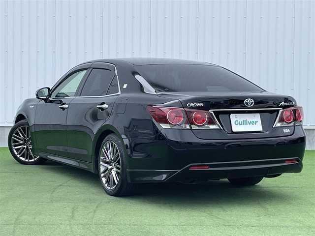 トヨタ クラウン ハイブリッド アスリートSJ-フロンティアLTD 香川県 2018(平30)年 7.7万km ブラック 登録時走行距離：76324km/メーカー純正ナビ/　CD DVD BT フルセグTV/バックカメラ/プリクラッシュセーフティシステム/レーンキープアシスト/レーダークルーズコントロール/オートハイビーム/オートライト/LEDヘッドライト/フォグランプ/電動格納ウィンカーミラー/ドアバイザー/ハーフレザーシート/パワーシート/シートヒーター/木目革巻きコンビステアリング/ステアリングスイッチ/ステアリングヒーター/MTモード付AT/アルミペダル/ビルトインETC/PWオールオート/純正フロアマット/プッシュスタート/スマートキー/スペアキー
