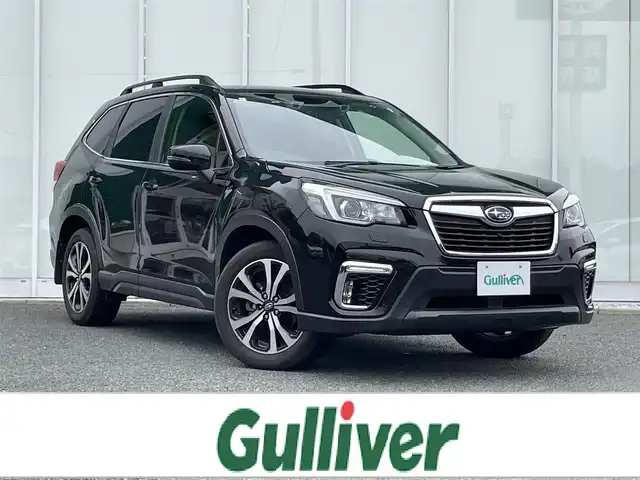 スバル フォレスター プレミアム 福岡県 2019(令1)年 7万km クリスタルブラックシリカ ・柿本改マフラー/・純正ナビ/　（DVD/フルセグテレビ/バックカメラ）/・ETC/・全席ヒートシーター/・ハンドルヒーター/・デジタルルームミラー/・SRH/・クルーズコントロール/・プッシュスタート/・ウィンカーミラー/・アイドリングストップ/・純正マット/・スタッドレスタイヤ　車載　(225/55R/18)
