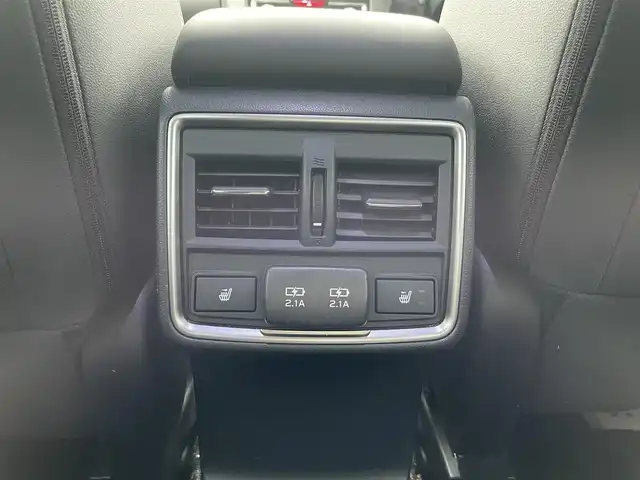 スバル フォレスター プレミアム 福岡県 2019(令1)年 7万km クリスタルブラックシリカ ・柿本改マフラー/・純正ナビ/　（DVD/フルセグテレビ/バックカメラ）/・ETC/・全席ヒートシーター/・ハンドルヒーター/・デジタルルームミラー/・SRH/・クルーズコントロール/・プッシュスタート/・ウィンカーミラー/・アイドリングストップ/・純正マット/・スタッドレスタイヤ　車載　(225/55R/18)