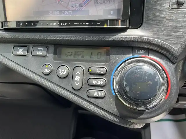 トヨタ アクア S 石川県 2014(平26)年 3.3万km グレーメタリック 社外メモリーナビ/ワンセグTV/バックカメラ/ETC/ドライブレコーダー/キーレス/電動ミラー/ホイール&夏タイヤ積み込み