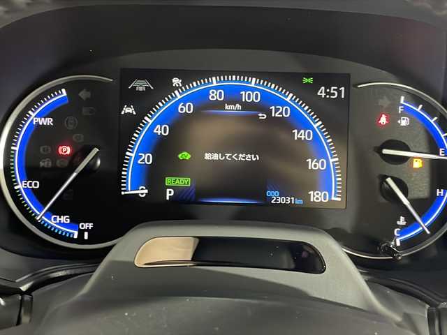 トヨタ ヴォクシー ハイブリッド S－Z 福岡県 2022(令4)年 2.3万km ホワイトパールクリスタルシャイン ・コーナーセンサー/・オートライト/・オートマチックハイビーム/・パーキングアシスト/・ステアリングヒーター/・LEDヘッドライト/・電動リアゲート/・トヨタセーフティ/・17インチ純正ホイール/・両側パワースライドドア/・シートヒーター/・ハーフレザー/・社外フロアマット/・ディスプレイオーディオ/・Bカメラ/・ACC/・ドラレコ/・デジタルインナーミラー/・ビルトインETC2.0