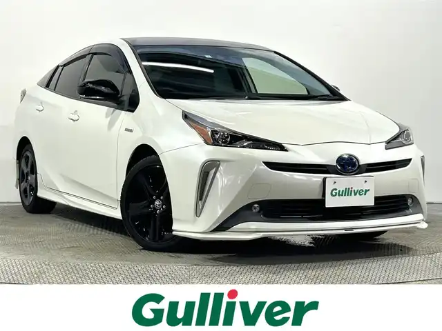 トヨタ プリウス S ツーリングセレクション 大阪府 2019(平31)年 4.8万km ホワイトパールクリスタルシャイン TRDエアロ 黒革シート 純正9incナビ(フルセグ/DVD再生/Bluetooth) バックカメラ ETC 衝突軽減 レーダークルコン トヨタセーフティセンス シートヒーター スマートキー