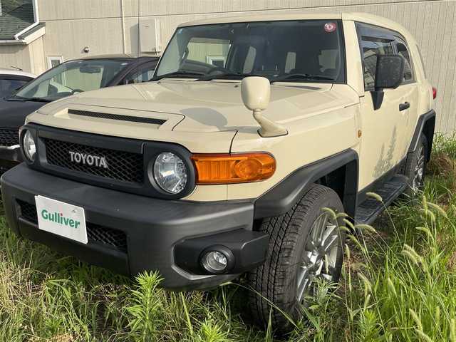 トヨタ ＦＪクルーザー ファイナルエディション 京都府 2017(平29)年 2.1万km ベージュ ・社外ナビ/・バックカメラ/・リモコンキー/・ETC2.0/・LEDヘッドライト/・フォグランプ/・パートタイム４WD