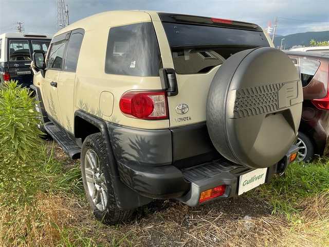 トヨタ ＦＪクルーザー ファイナルエディション 京都府 2017(平29)年 2.1万km ベージュ ・社外ナビ/・バックカメラ/・リモコンキー/・ETC2.0/・LEDヘッドライト/・フォグランプ/・パートタイム４WD