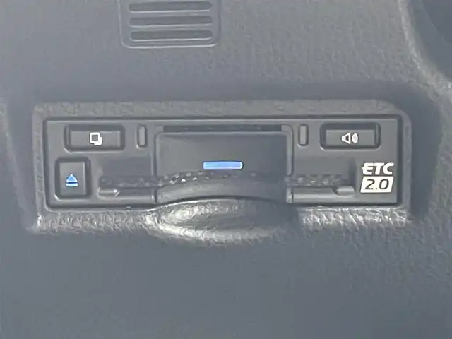トヨタ ヴォクシー S－Z 東京都 2024(令6)年 0.2万km アティチュードブラックマイカ 純正コネクトナビ/バックモニター/プリクラッシュセーフティ/ブラインドスポットモニター/レーントレーシング/レーダークルーズ/シートヒーター/ETC/ステアリングスイッチ/両側電動スライドドア