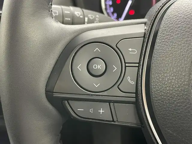 トヨタ ＲＡＶ４ G 岡山県 2020(令2)年 6.5万km ホワイトパールクリスタルシャイン 純正９インチナビ/（CD/DVD/BT/フルセグ）/衝突軽減ブレーキ/追従型クルーズコントロール/踏み間違い防止/ビルトインＥＴＣ/シートヒーター（前席）/バックカメラ/ブラインドスポットモニター/パワーシート（運転席）/ルーフレール/電動リアゲート/コーナーセンサー（前・後）/レーンキープアシスト/ＬＥＤヘッドライト/オートハイビーム/オートライト/フォグランプ/プッシュスタート/スマートキー×2/純正18インチAW/ステアリングヒーター/オートブレーキホールド/ISOFIX/ステアリングスイッチ/チルトステアリング/シートリフター/ウインカーミラードアバイザー/新車保証書