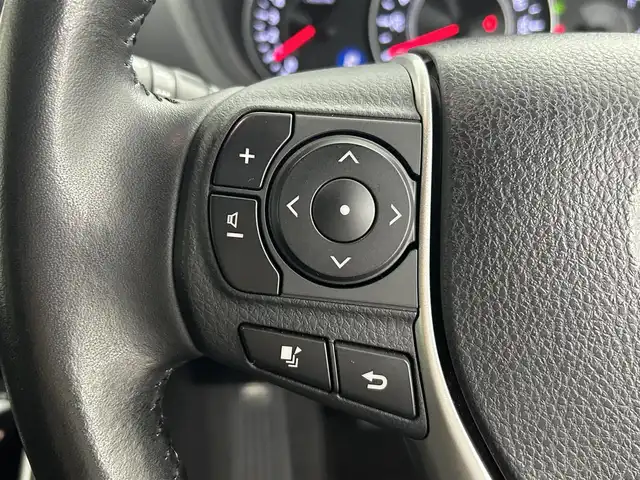 トヨタ ヴォクシー ZS 煌 道央・札幌 2018(平30)年 1.9万km ブラック ・ワンオーナー/・４WD/・純正SDナビ/・CD/DVD/SD/BT/・フルセグTV/・バックカメラ/・ビルトインETC/・ドライブレコーダー/・トヨタセーフティセンス/・プリクラッシュセーフティ/・レーンキープアシスト/・アダプティブクルーズコントロール/・横滑り防止装置/・LEDヘッドライト/・オートマチックハイビーム/・オートライト/・純正16インチAW/・純正フロアマット/・プッシュスタート/・スマートキー