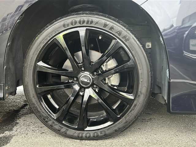 トヨタ アルファードハイブリット エグゼクティブ ラウンジ S 京都府 2019(平31)年 8.4万km スパークリングブラックパールクリスタルシャイン 純正SDナビ /フルセグTV /Bluetooth/CD/DVD/Blu-ray再生機能有/USB/AUX/JBL /純正ビルトインETC2.0/デュアルスピーカー/デュアルエアコン/TRDエアロ （フロント、リア）/BSM /ウィンカーミラー/デジタルインナーミラー/禁煙車 /両側パワースライドドア/パノラミックビューモニター/フリップダウンモニター /前後コーナーセンサー /横滑り防止装置/レーンキープアシスト/盗難防止装置/Wサイドエアバッグ/カーテンエアバッグ/衝突被害軽減ブレーキ/LEDヘッドライト/フロントフォグランプ/オートライト/オートマチックハイビーム/前席＆2列目パワーシート /D席ポジションメモリー/前席シートヒーター/エアシート/ハンドルヒーター/2列目サンシェード/ツインサンシェード/エンジンスターター付（キーレス機能有）
