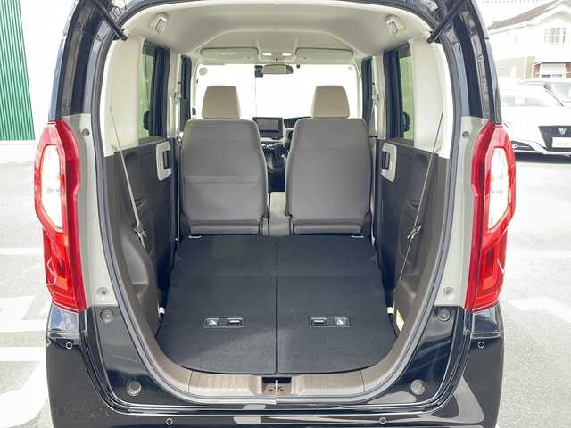 ホンダ Ｎ ＢＯＸ G 神奈川県 2022(令4)年 3.2万km クリスタルブラックパール 社外ＳＤナビ/ワンセグ/CD/DVD/Bluetooth/クルーズコントロール　/バックカメラ　/コーナーセンサー　/パーキングアシスト　/ＬＥＤヘッドライト　/前後ドライブレコーダー　/オートライト　/ビルドインＥＴＣ　/社外フロアマット　/社外アルミホイル/ABS/横滑り防止装置/レーンキープアシスト　